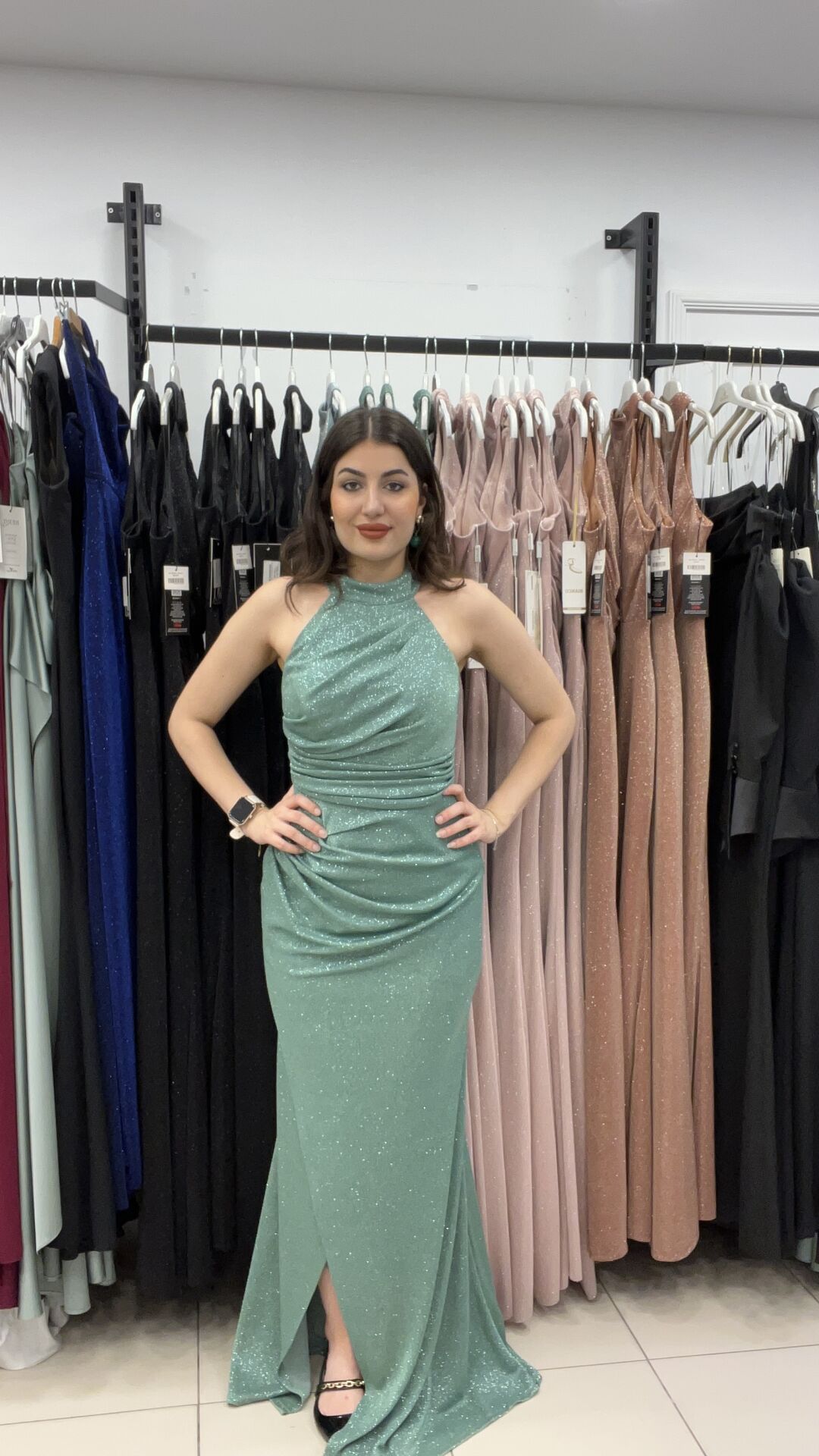 YEŞİL HALTER YAKA ABİYE