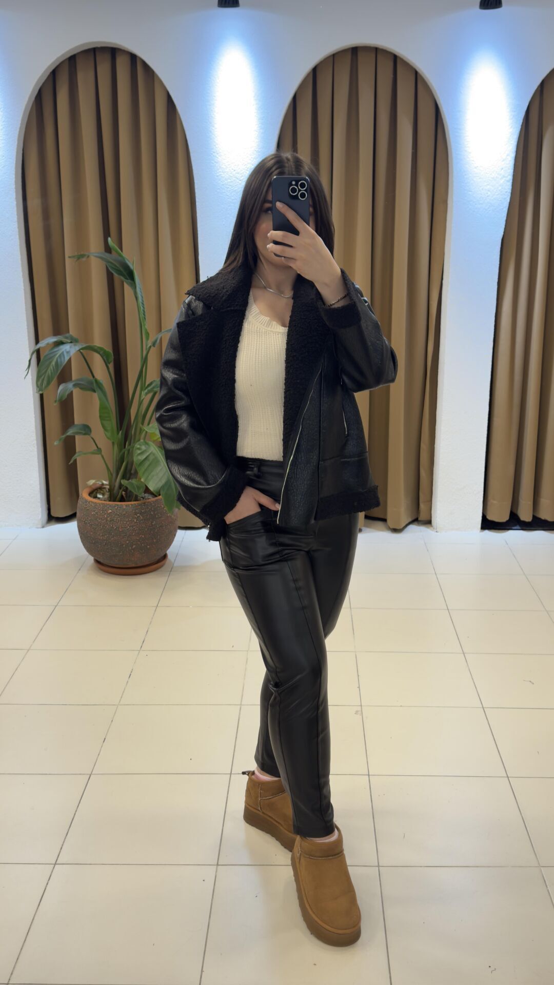 SİYAH DERİ PANTOLON