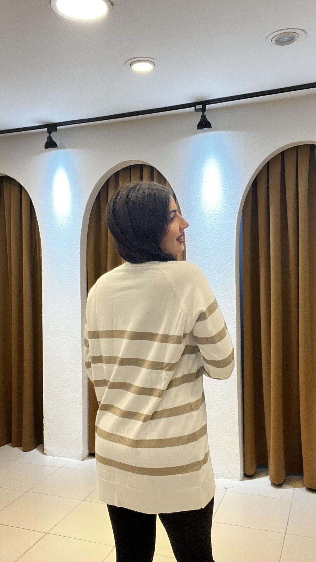 KREM ÇİZGİLİ TRİKO KAZAK