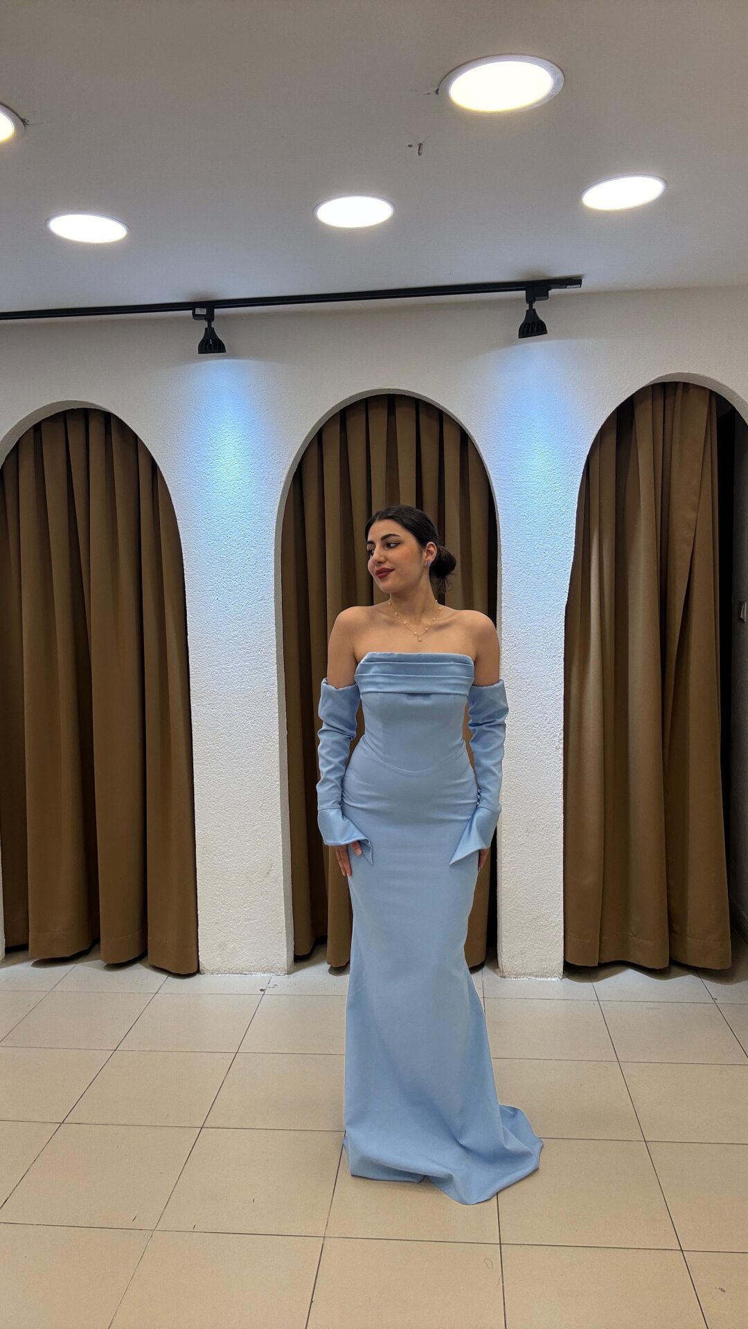 BEBE MAVİSİ  ELDİVENLİ BALIK MODEL ABİYE