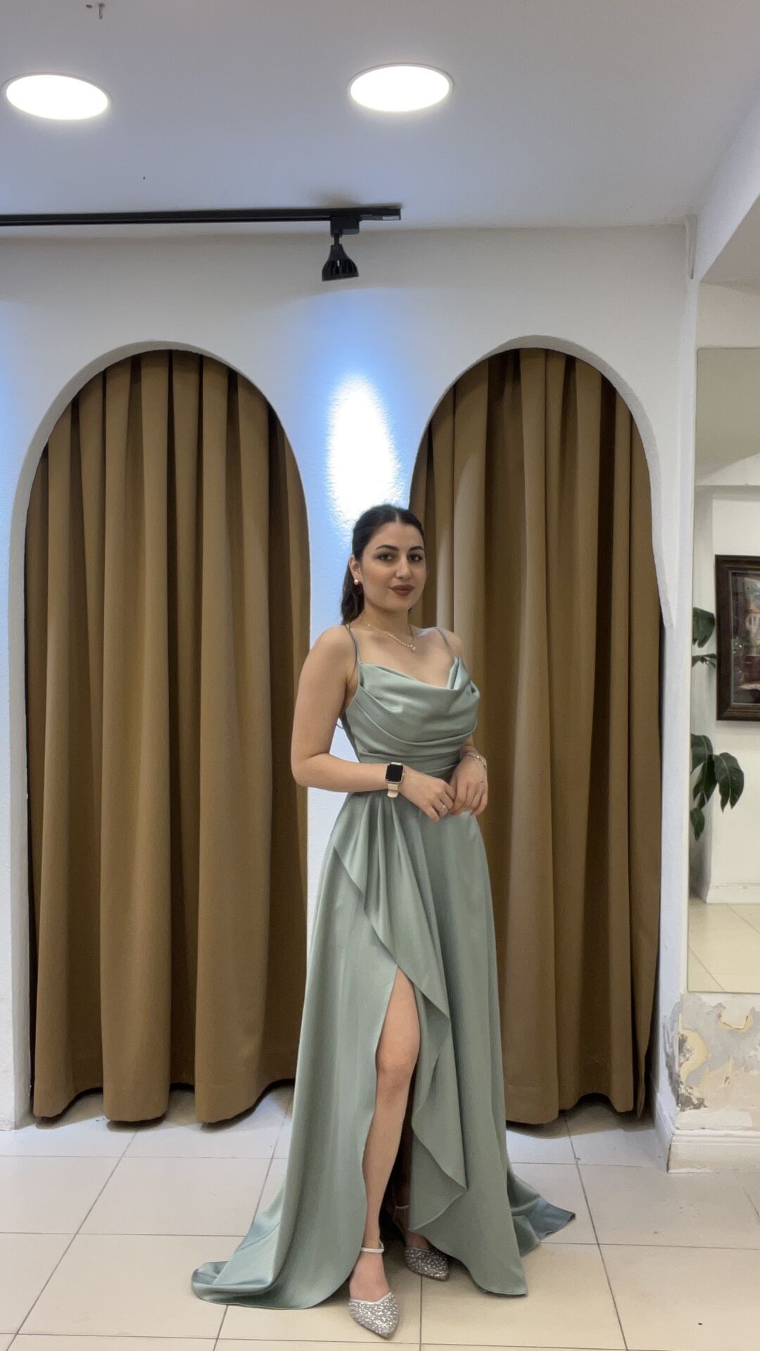 SU YEŞİLİ DRAPELİ ABİYE