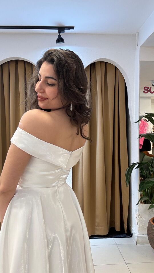 BEYAZ PRENSES ELBiSE