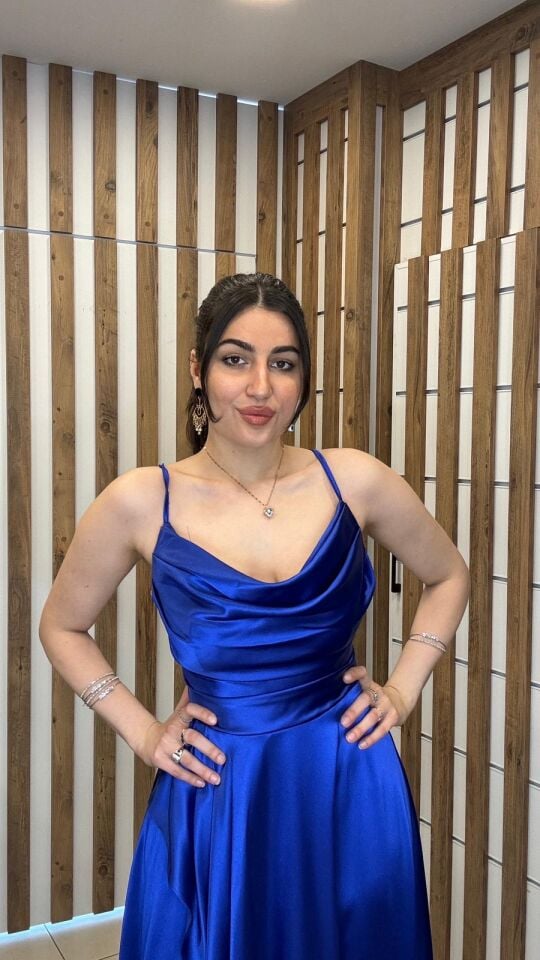 Saks mavisi ip askılı sırt bağlamalı uzun abiye elbise 42