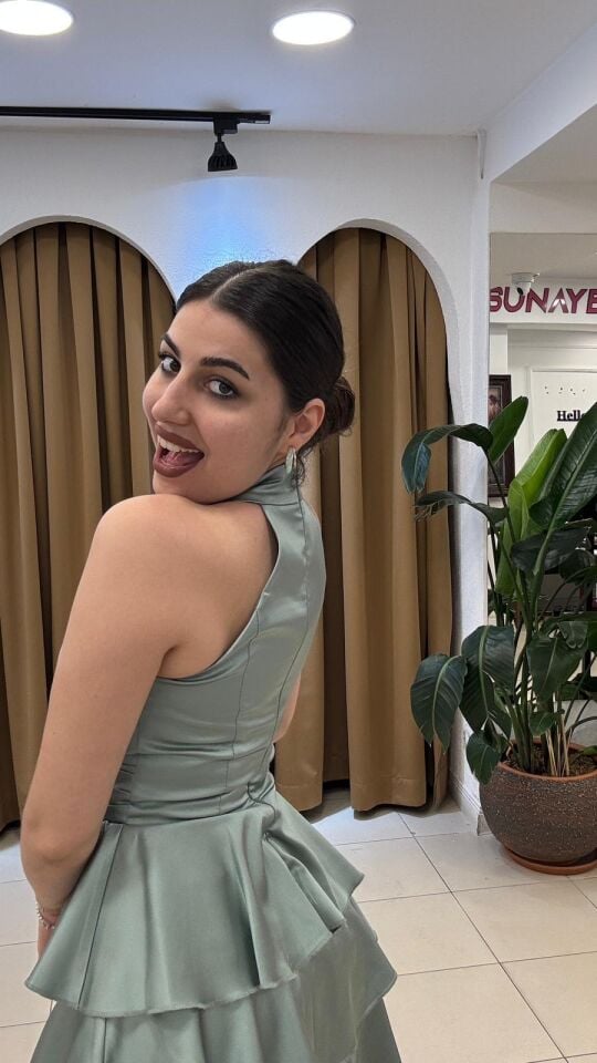 MİNT YEŞİLİ FIRFIRLI HALTER YAKA ELBİSE