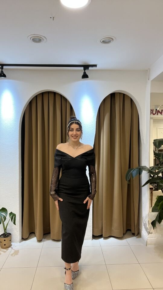 SİYAH TÜLLÜ  MİDİ ABİYE