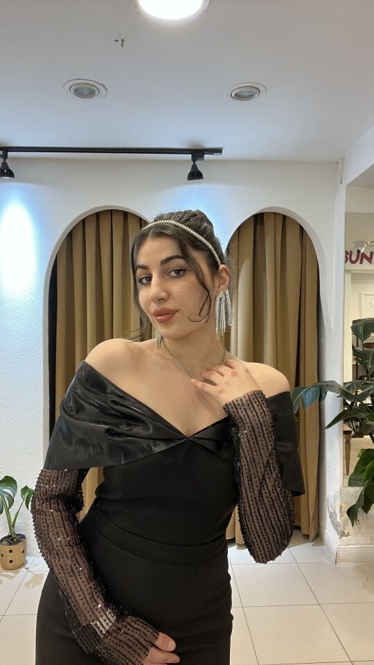 SİYAH TÜLLÜ  MİDİ ABİYE