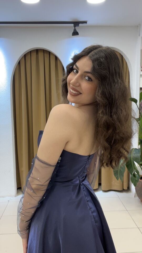 LACİVERT ELDİVENLİ STRAPLEZ ABİYE