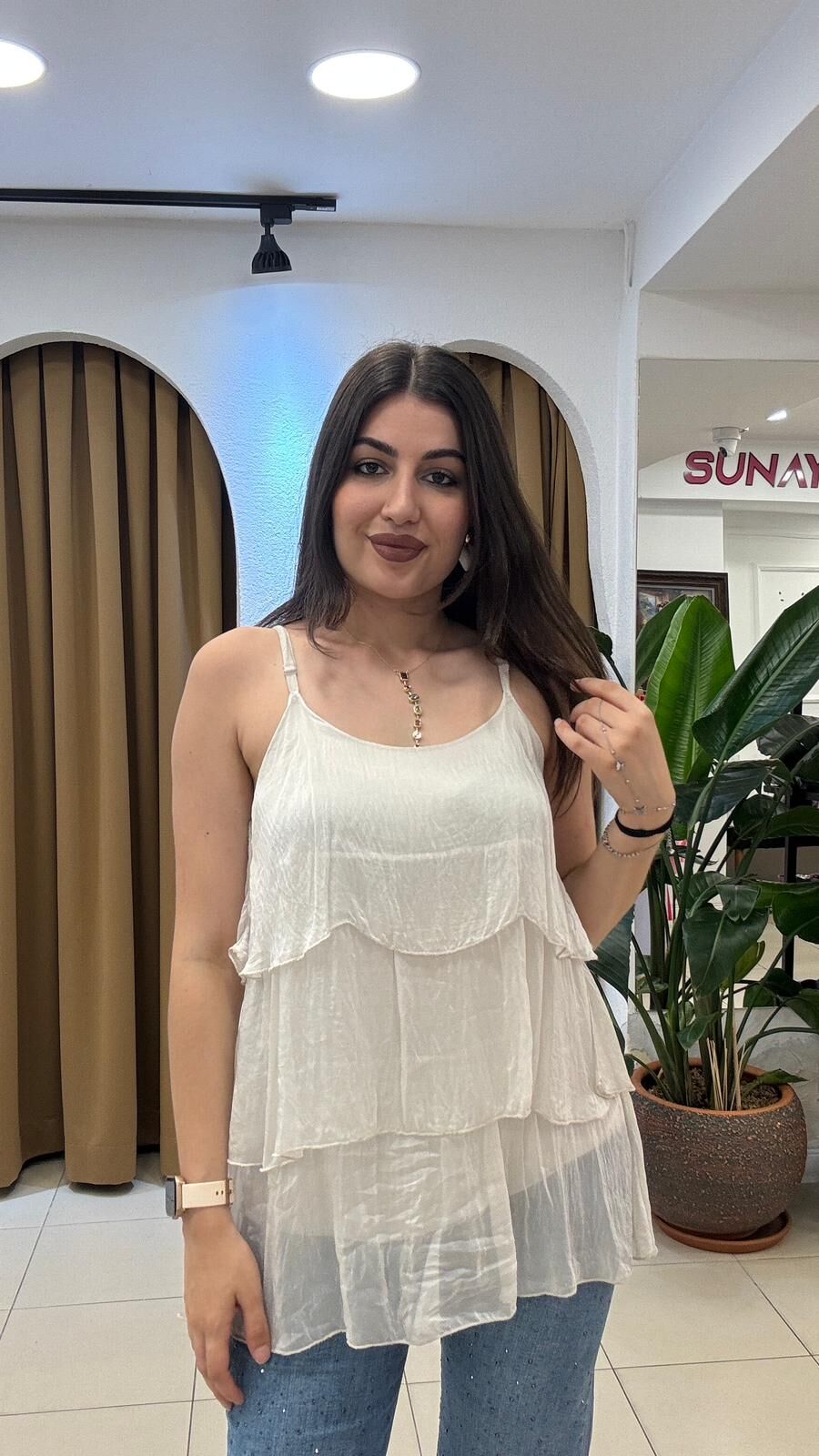 KREM İNCE ASKILI İTHAL BLUZ