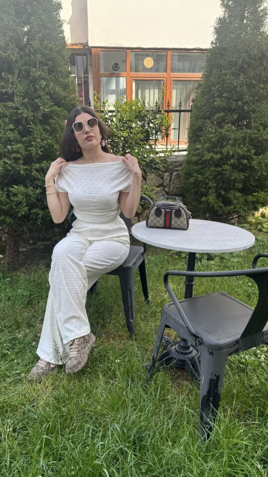 KIRIK BEYAZ CROP KIRIK BEYAZ - XS