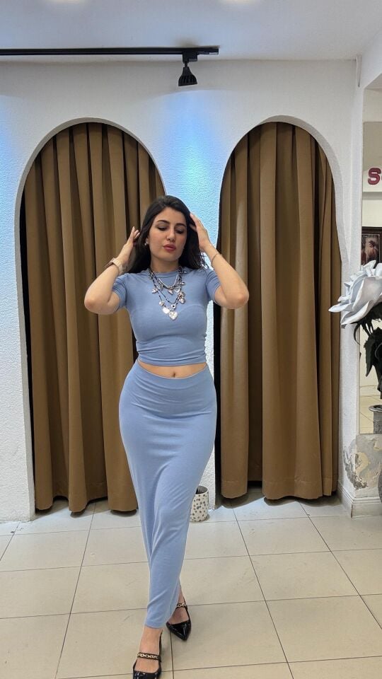 MAVİ ETEKLİ TAKIM Standart