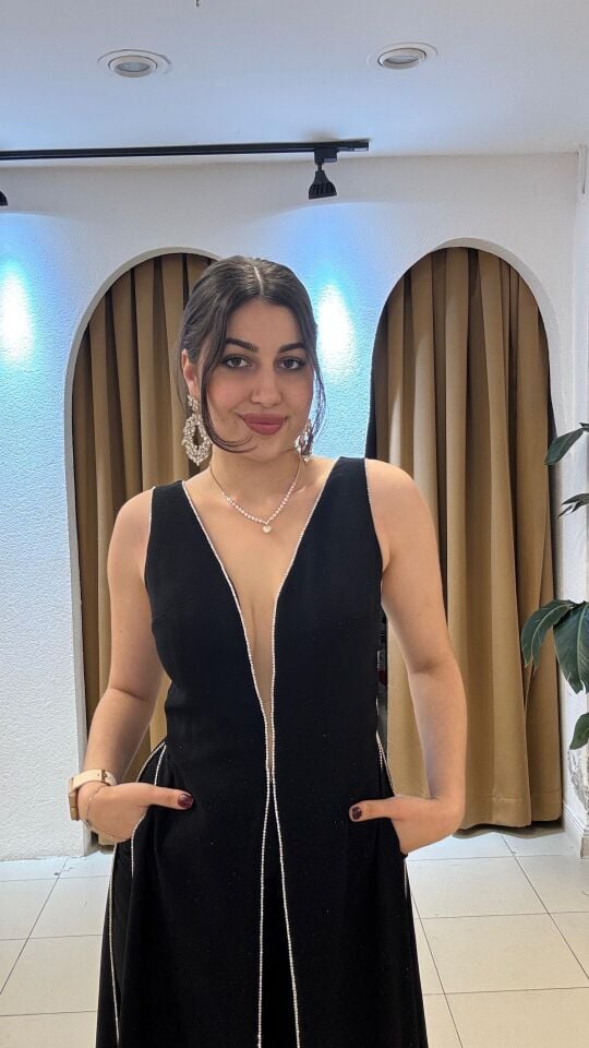 SİYAH TAŞLI TASARIM TULUM 48