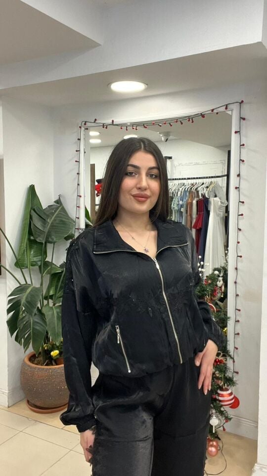 SİYAH PARAŞÜT KUMAŞ EŞOFMAN TAKIMI 36