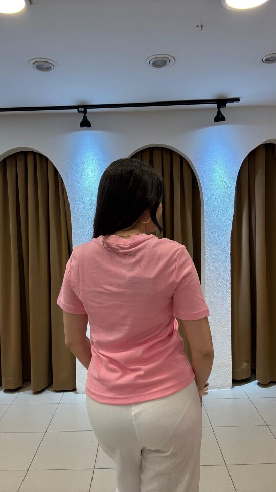 PEMBE T-SHİRT
