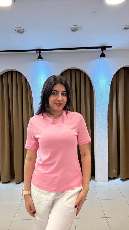PEMBE T-SHİRT