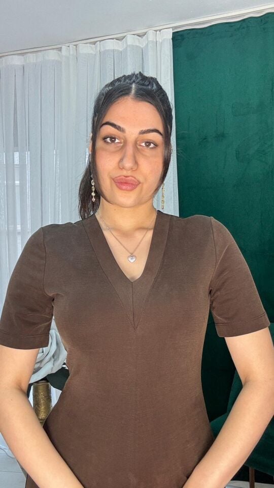Kahverengi V yaka modal kumaş günlük şık elbise