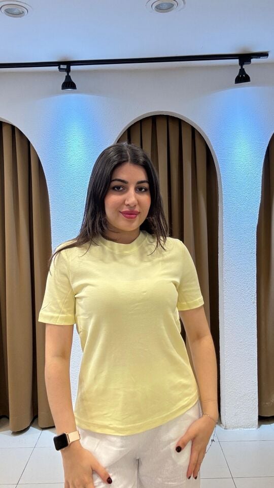 SARI T-SHİRT