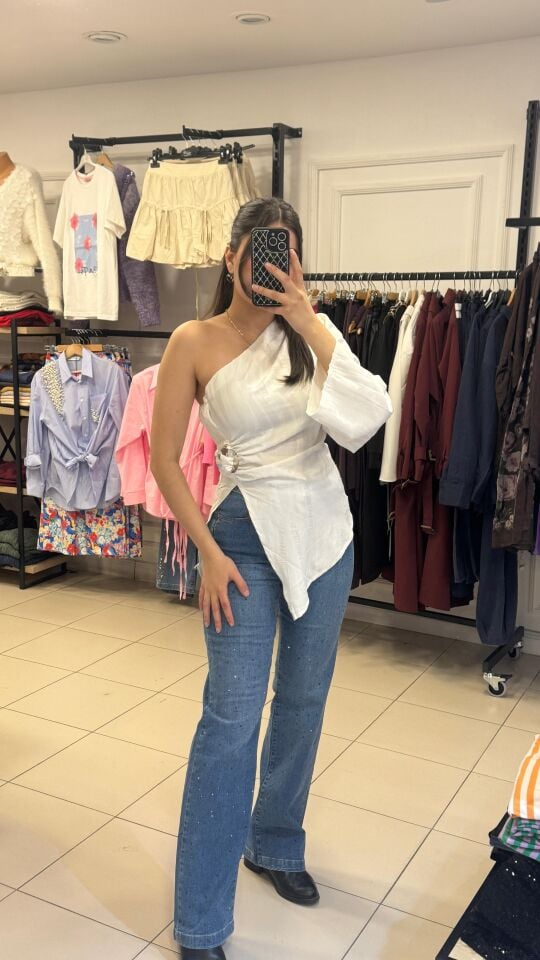 BEYAZ ASİMETRİK KESİM BLUZ L - BEYAZ