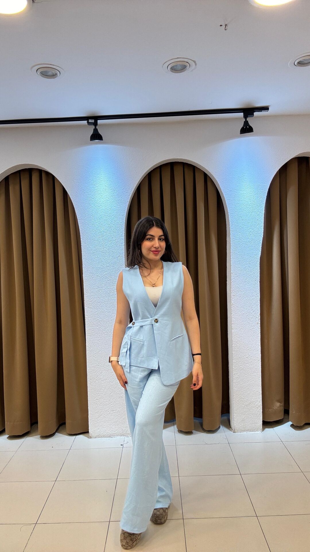 MAVİ YELEKLİ TAKIM