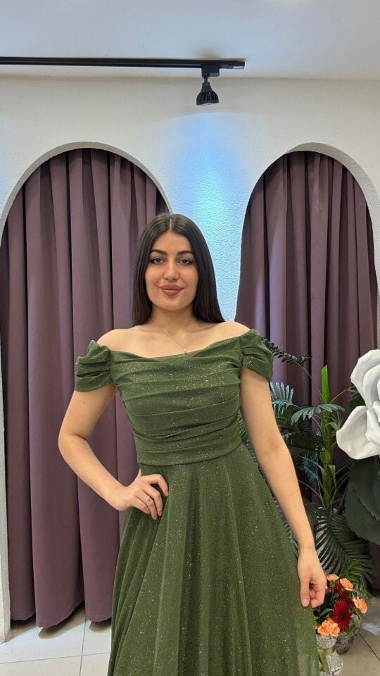 HAKİ OMUZ DETAYLI IŞILTILI ABİYE ELBİSE 42