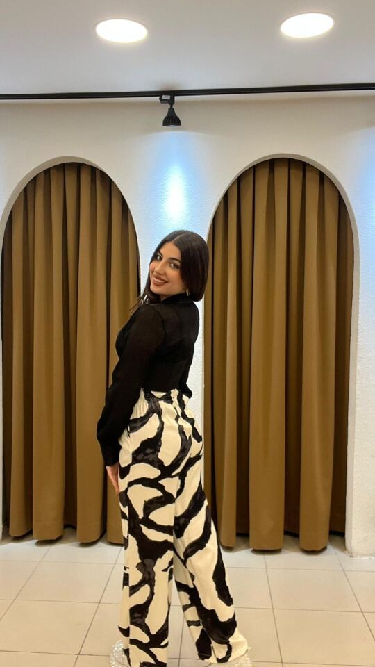 KORSE  KISA CEKETLİ CROP