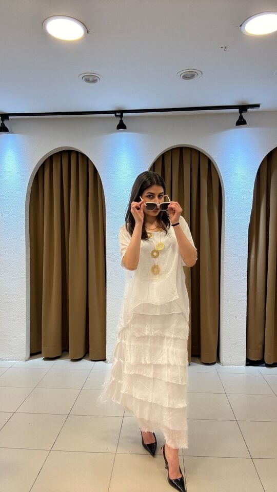 BEYAZ İTHAL ELBİSE