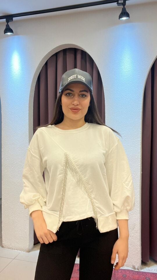BEYAZ YUVARLAK YAKA TAŞLI İPLİ SWEAT L