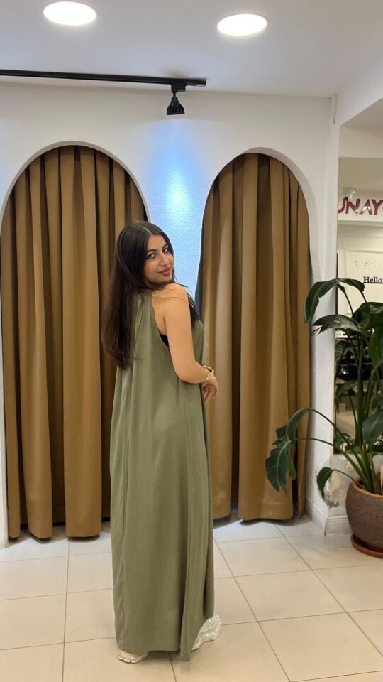 HAKi HALTER YAKA  KETEN UZUN ELBİSE