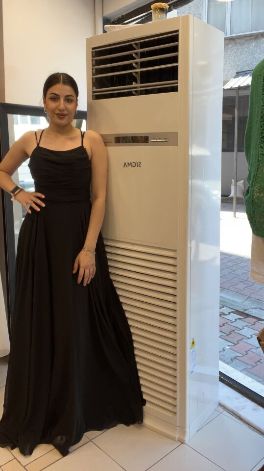 SİYAH İP ASKILI UZUN TÜL ABİYE ELBİSE 40