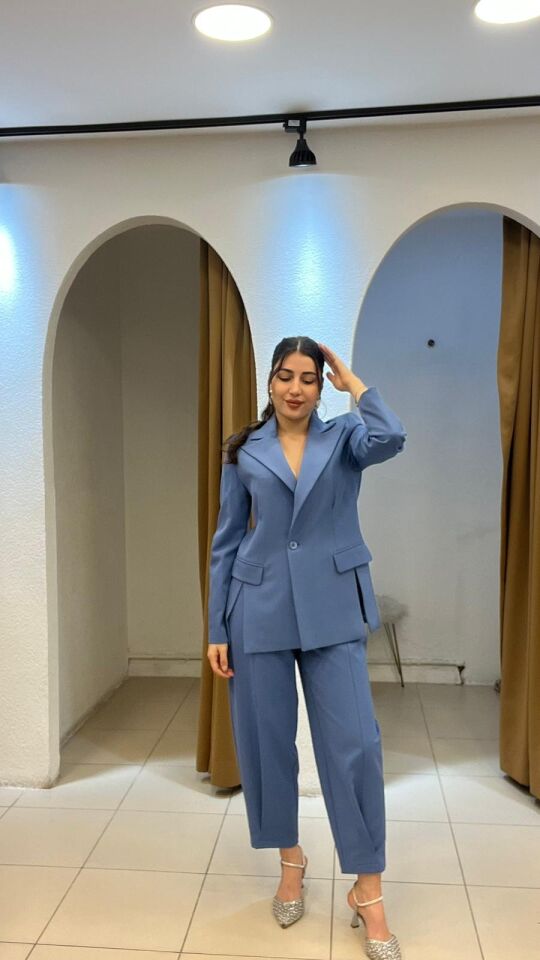 MAVİ GÜNLÜK ŞIK TAKIM 38