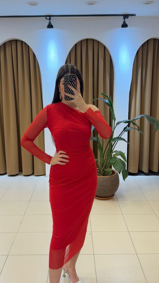 KIRMIZI UZUN TÜL ELBİSE Kırmızı - M