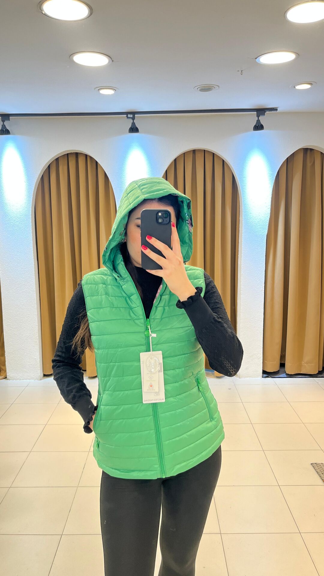 FISTIK YEŞİLİ ÇİFT TARAFLI KAZ TÜYÜ YELEK