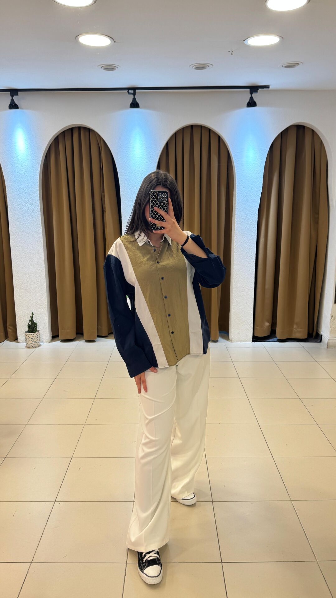 PARAŞÜT KUMAŞ TASARIM GÖMLEK