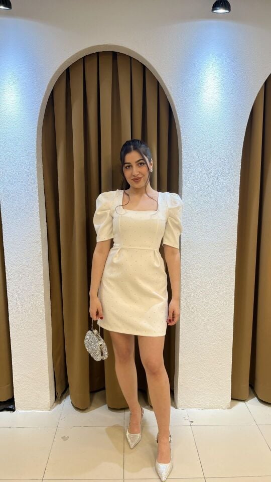 BEYAZ TAŞLI ELBİSE
