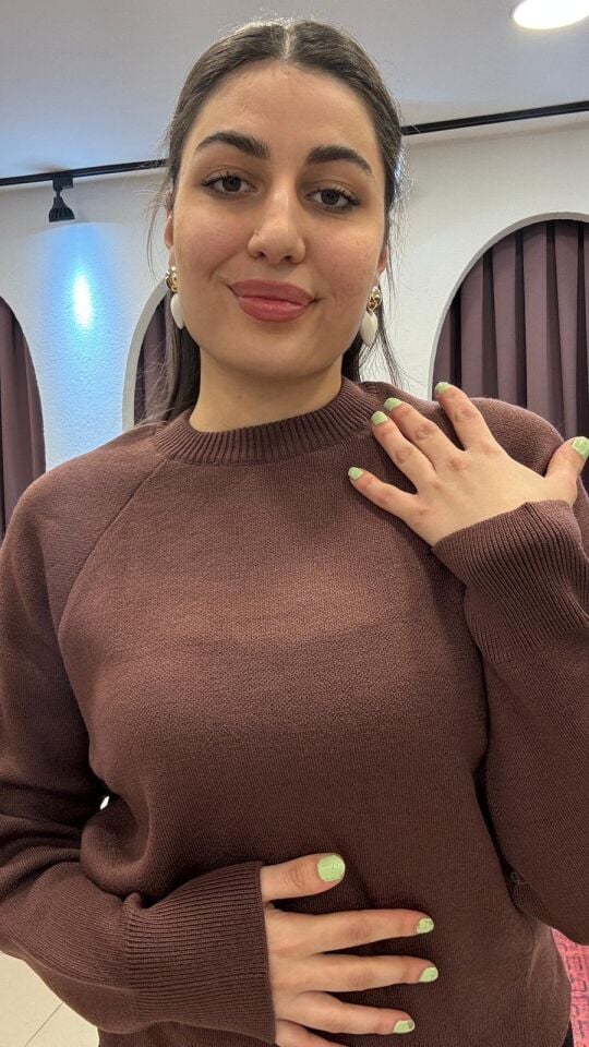 KAHVERENGİ TAM YAKA UZUN KOLLU KAZAK 46