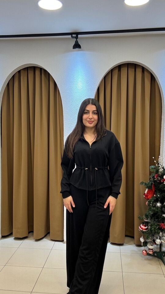 SİYAH UZUN KOLLU BELLİ EŞOFMAN TAKIMI