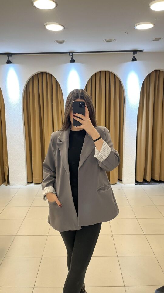 GRİ ASTARI ÇİZGİLİ CEKET