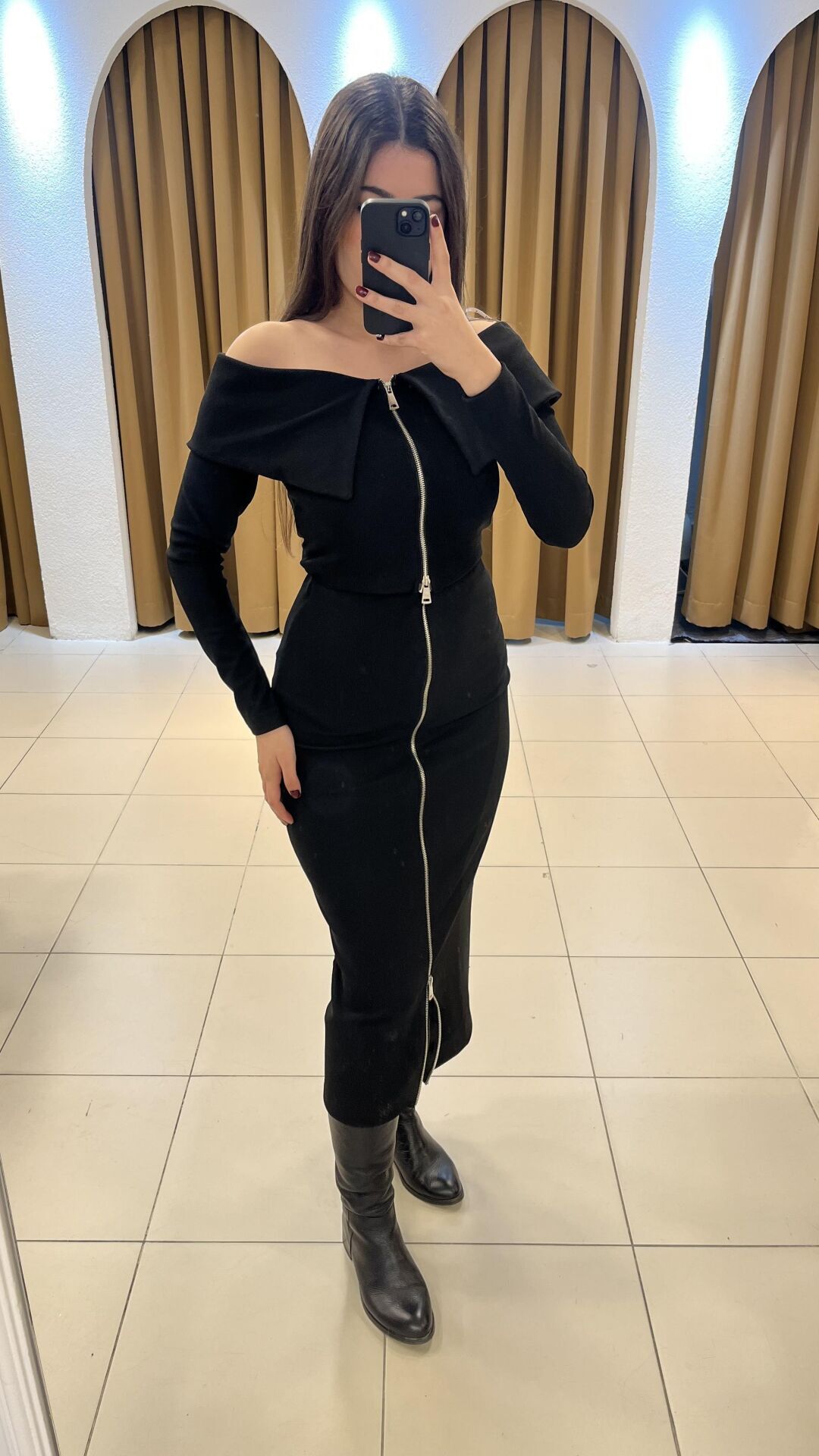 SİYAH FERMUARLI ETEK