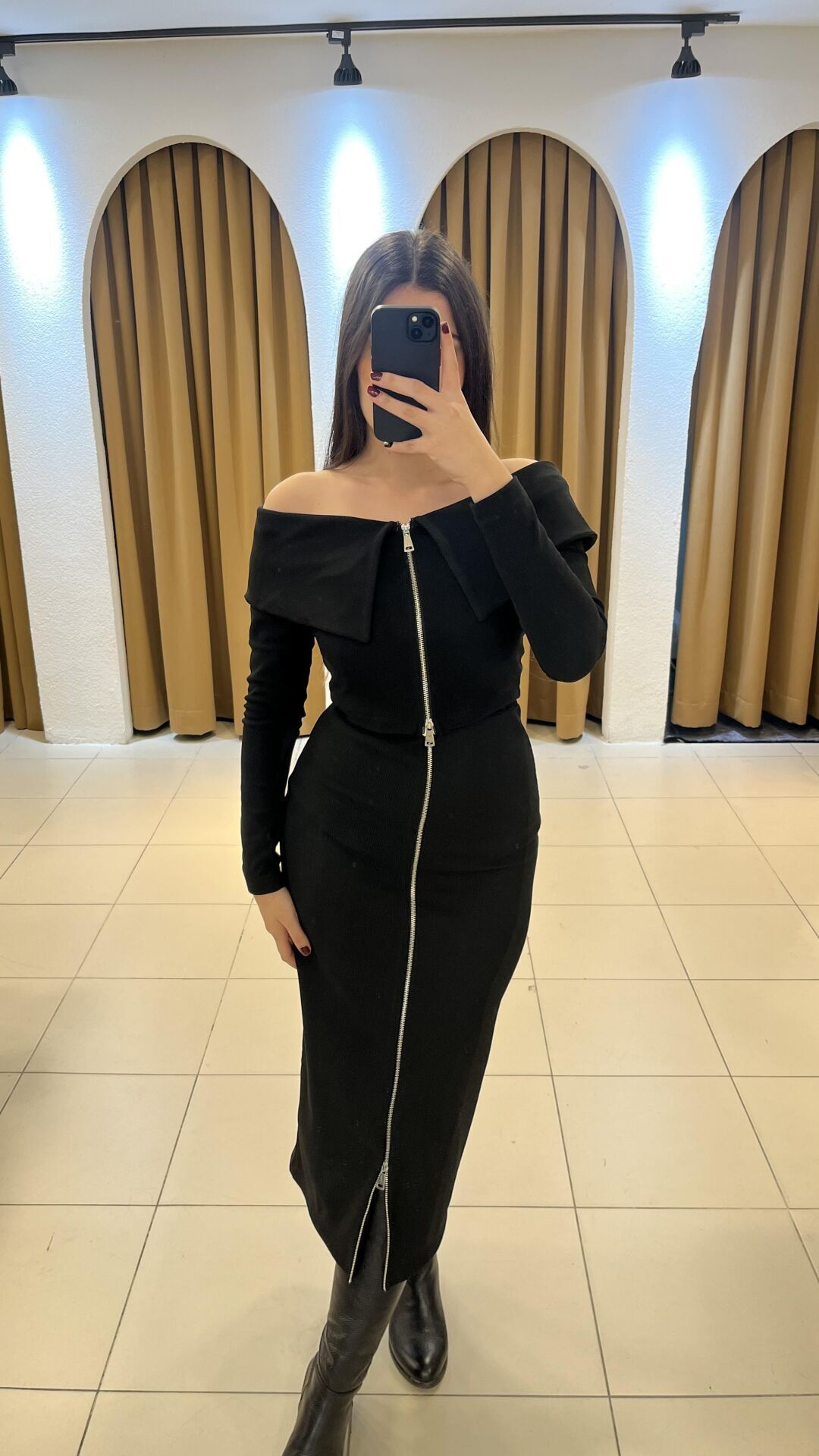 SİYAH FERMUARLI ETEK