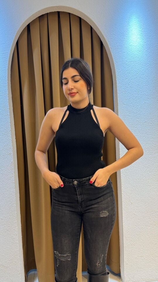 SİYAH MİNİ  TRİKO CROP Standart