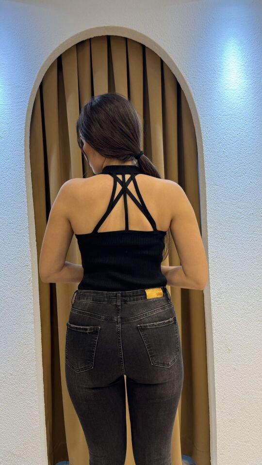 SİYAH MİNİ  TRİKO CROP Standart