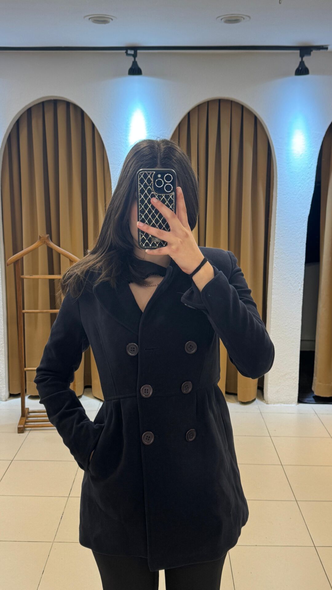 LACİVERT ARKASI FİYONKLU MONT