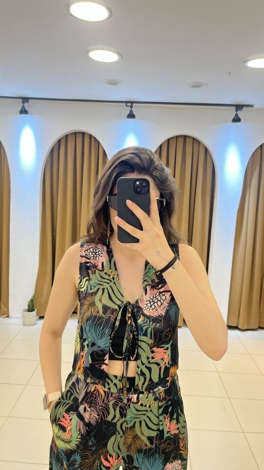 SİYAH SATEN BLUZ TAKIM XS