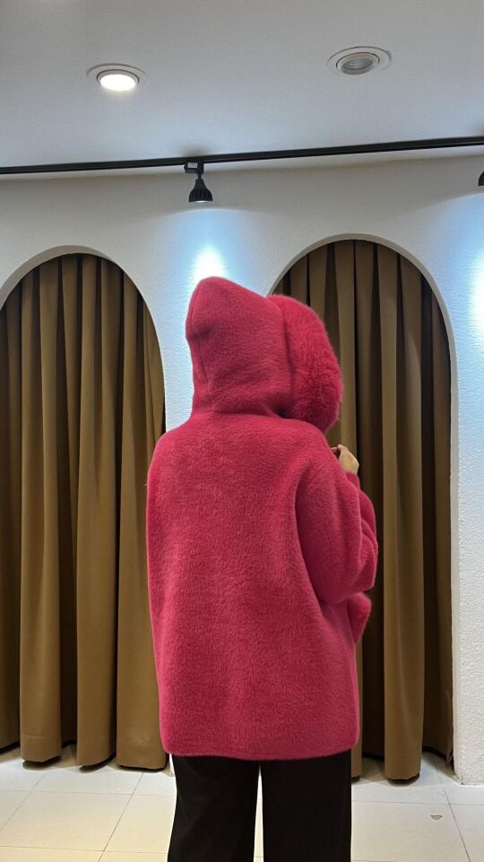 PEMBE ANGORA KÜRK