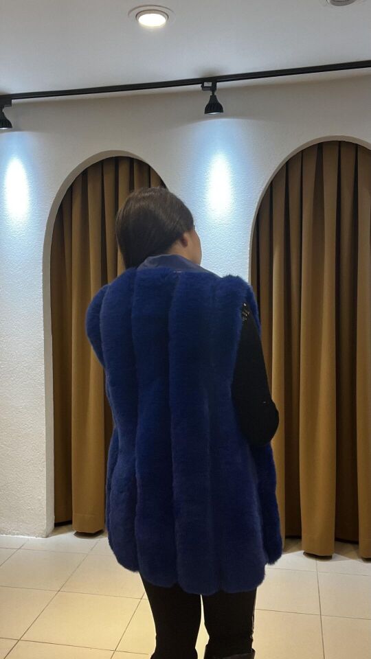 LACİVERT DERİ DETAYLI İTHAL KÜRK YELEK