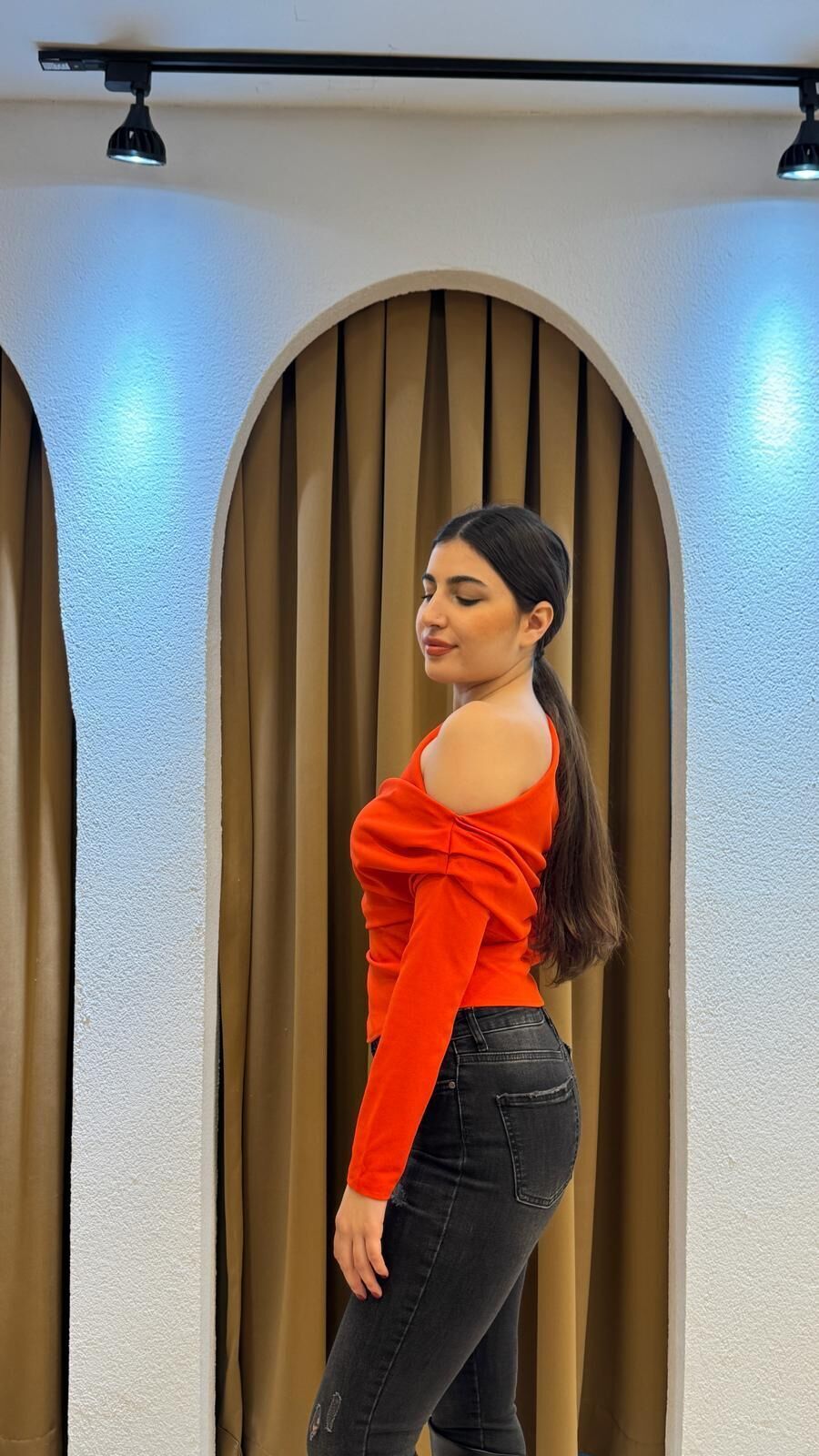 TURUNCU YARIM KOL BLUZ