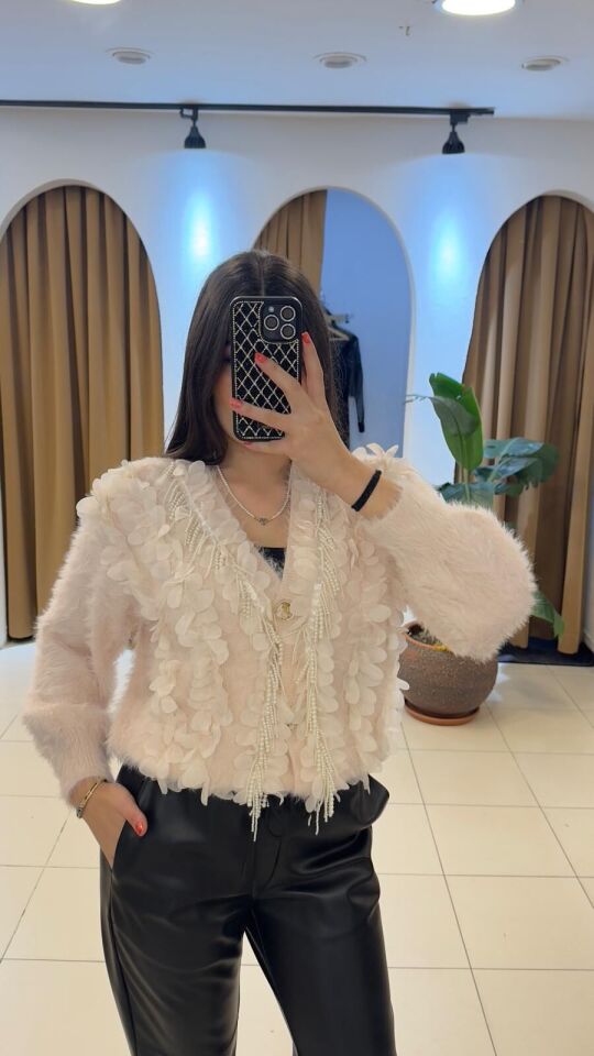 PUDRA PEMBESİ HIRKA