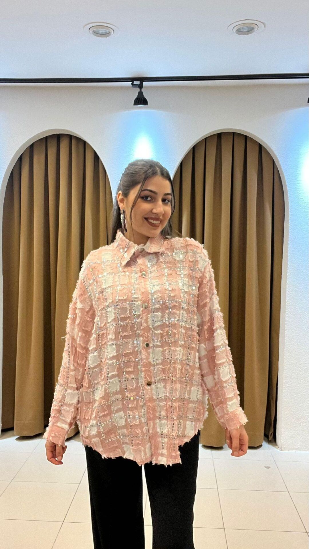 İTHAL PEMBE TAŞLI GÖMLEK