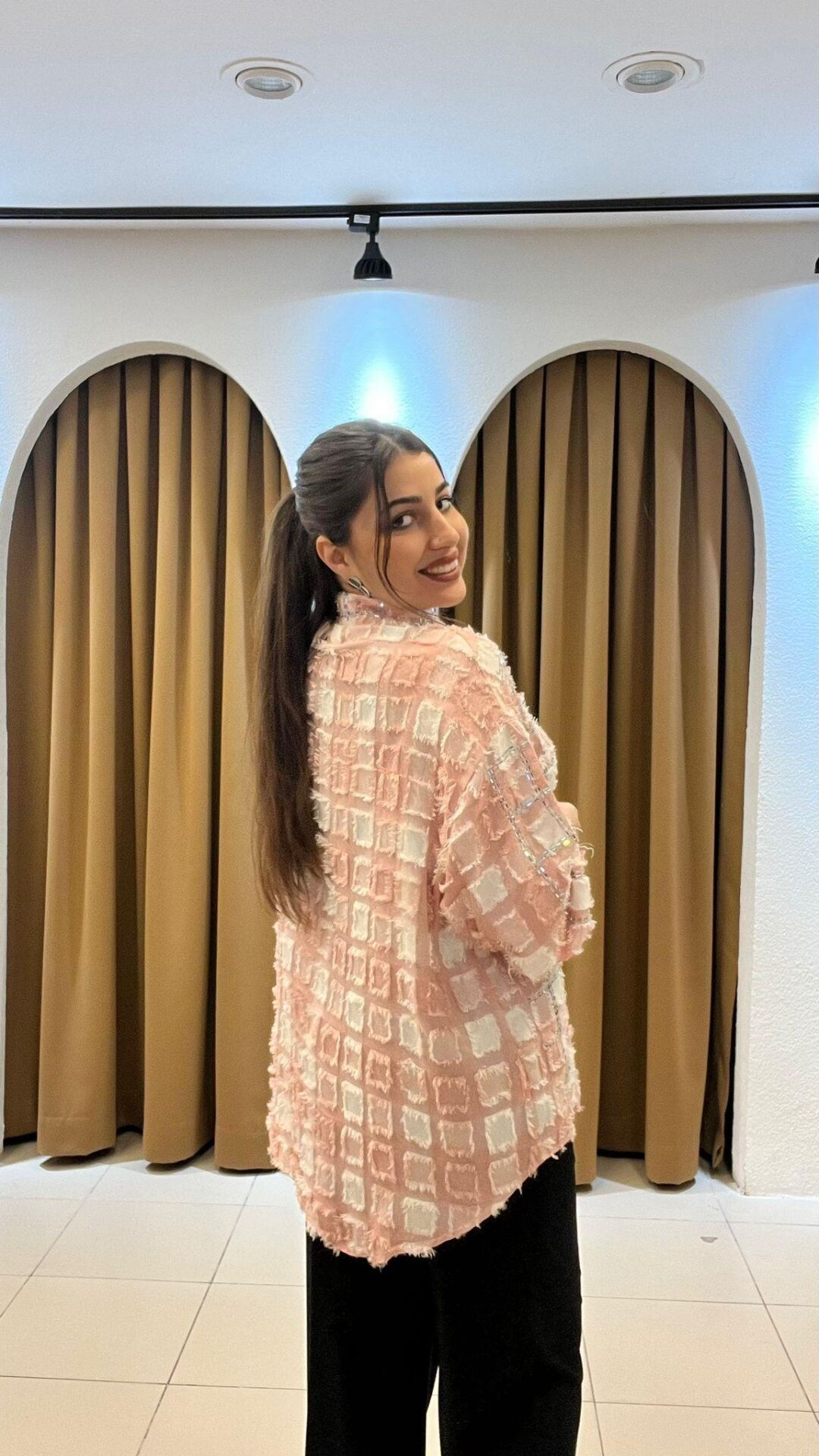 İTHAL PEMBE TAŞLI GÖMLEK