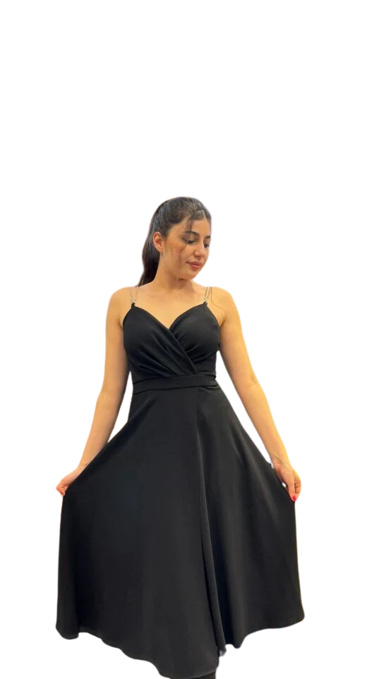 SİYAH  TAŞLI UZUN ELBİSE