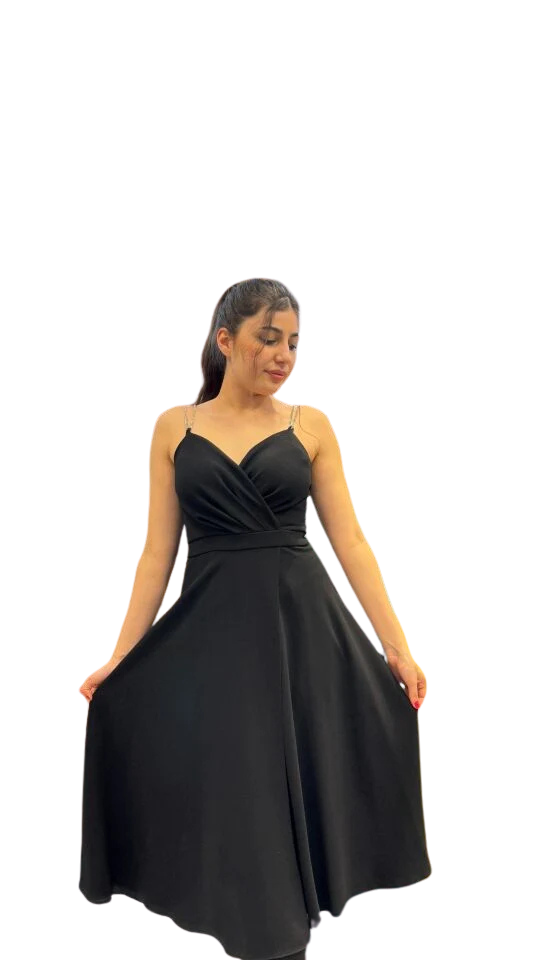 SİYAH  TAŞLI UZUN ELBİSE